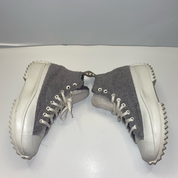 Converse Women's Gray Run Star Hike Sherpa Lined Sneaker size 8 - Picture 2 of 12